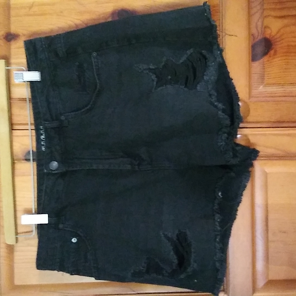 Wild Fable Black Denim Ripped High Rise Shorts Size 14